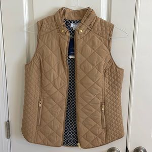 NEW! With tags. Crown & Ivy camel colored vest!